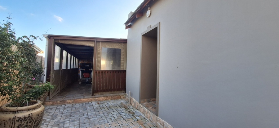 3 Bedroom Property for Sale in Riversdale Western Cape